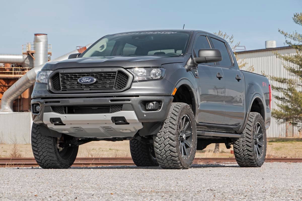 Rough Country 50002 3.5 Inch Lift Kit | Forged Alum UCA | Cast Steel Knucles | Ford Ranger (19-23)