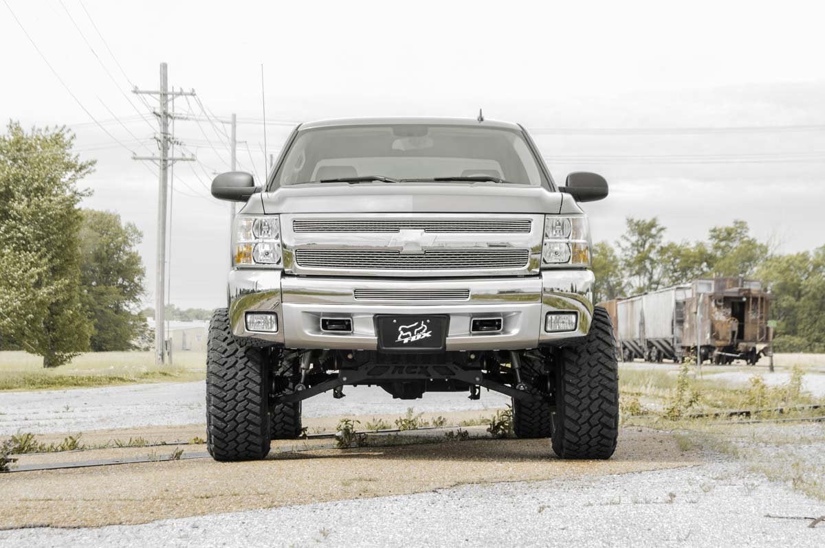 Rough Country 26431 7.5 Inch Lift Kit | N3 Struts | Chevy/GMC 1500 4WD (07-13)