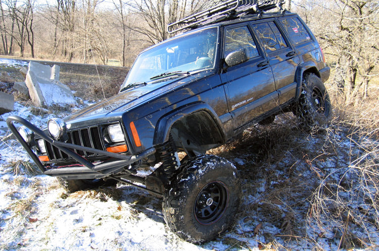 Rough Country 623N2 4.5 Inch Lift Kit | Rear AAL | Jeep Cherokee XJ 2WD/4WD (1984-2001)
