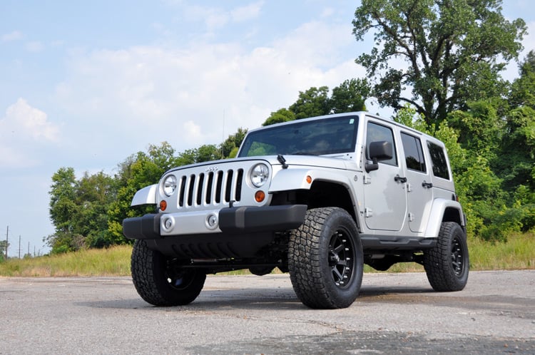 Rough Country 66940 3.25 Inch Lift Kit | M1 | Jeep Wrangler Unlimited 2WD/4WD (2007-2018)
