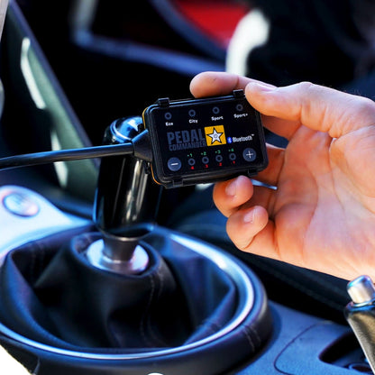 Pedal Commander 07-ALF-GUL-01 Pedal Commander Throttle Response Controller with Bluetooth Support