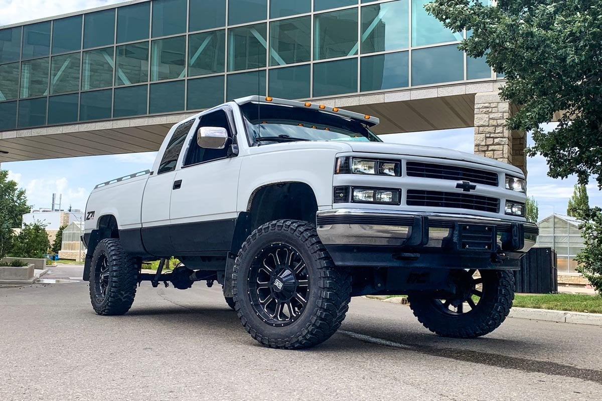 Rough Country 27630 6 Inch Lift Kit | Chevy/GMC 1500 Truck & SUV 4WD (1988-1999)