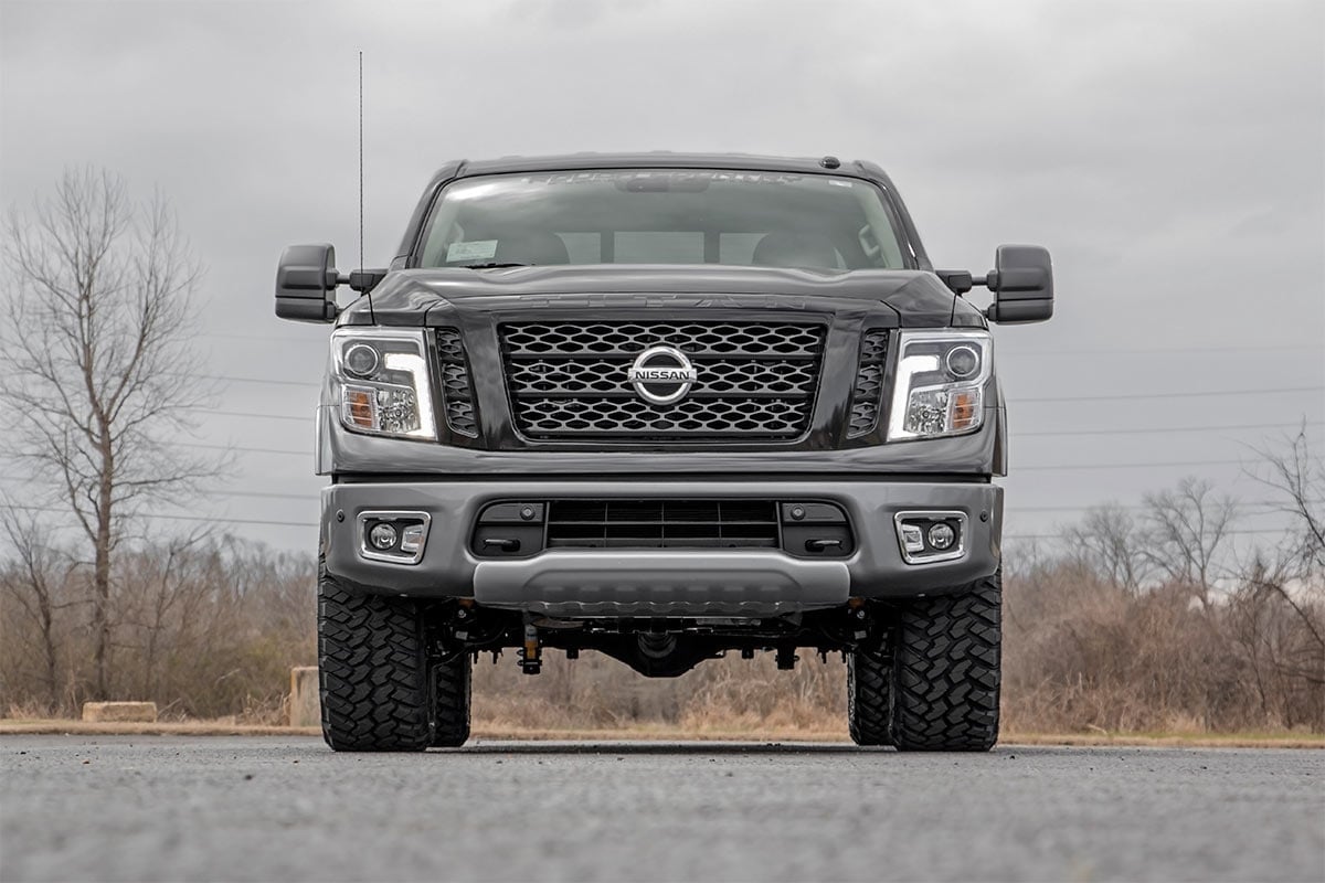 Rough Country 83431 3 Inch Lift Kit | N3 Struts & Shocks | Nissan Titan 4WD (2017-2024)
