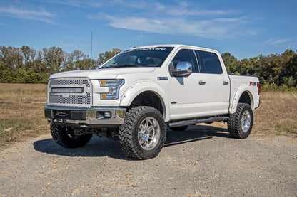 Rough Country 21005 Oval Nerf Step | Crew Cab | Black | Ford F-150/Lightning/F-250/F-350/Raptor (15-26)