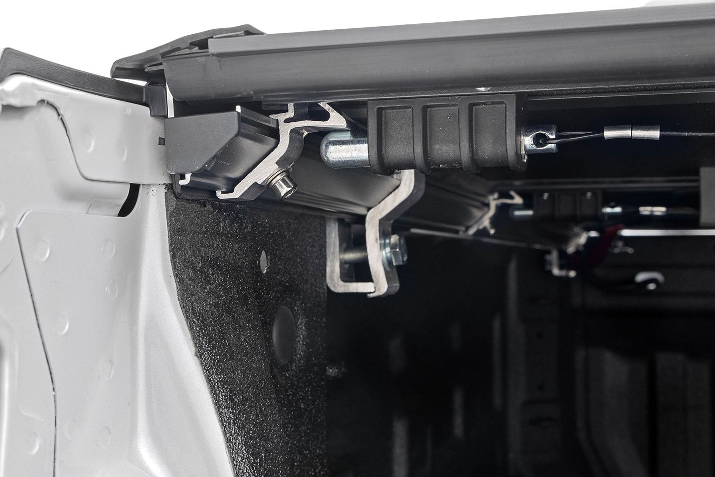 Rough Country 47119651B Hard Low Profile Bed Cover | 6'7" Bed | Rail Cap | Chevy/GMC 1500/2500HD/3500HD (14-19 & Classic)