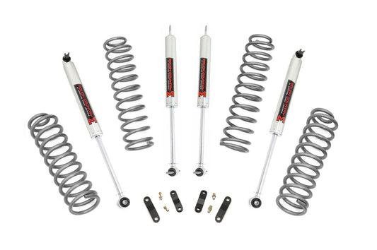 Rough Country 67940 2.5 Inch Lift Kit | Coils | M1 | Jeep Wrangler Unlimited 2WD/4WD (2007-2018)