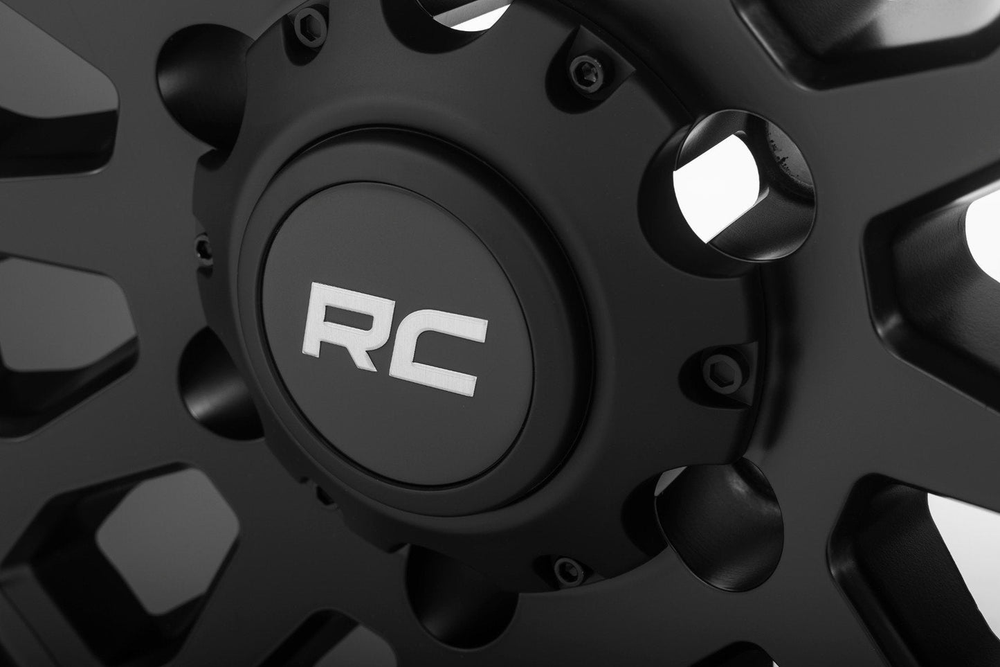 Rough Country 87170912B Rough Country 87 Series Wheel | Simulated Beadlock | Black/Machined | 17x8.5 | 6x5.5 | +0mm
