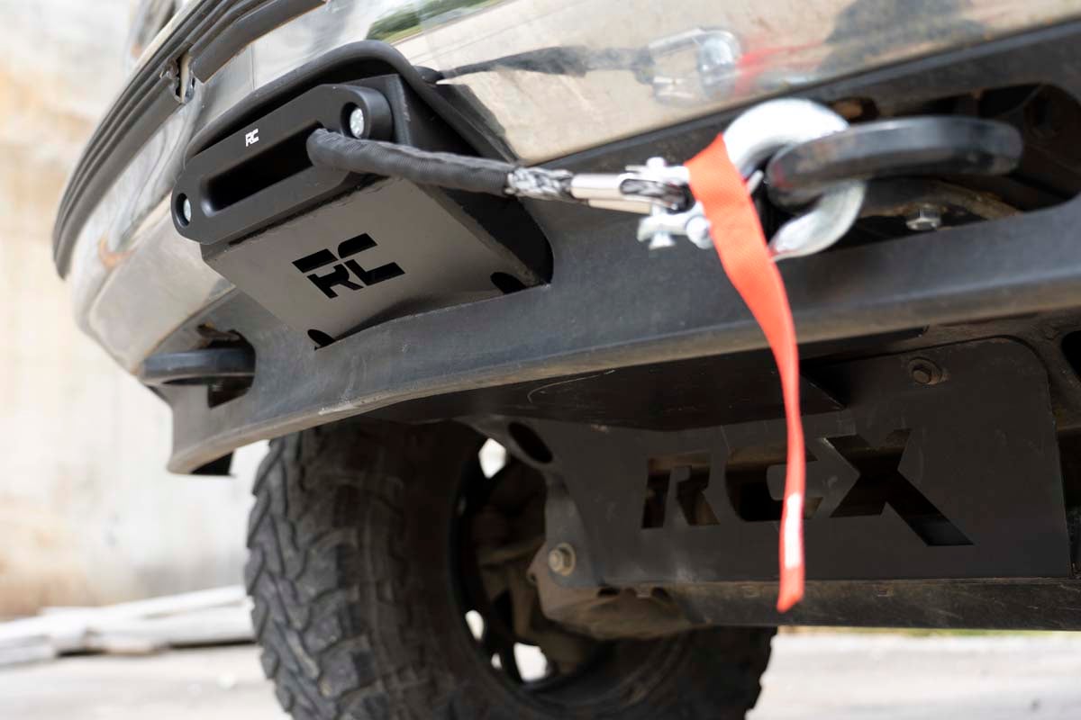 Rough Country 11008 Hidden Winch Mounting Plate | Chevy C1500/K1500 Truck & SUV 4WD (1988-1999)