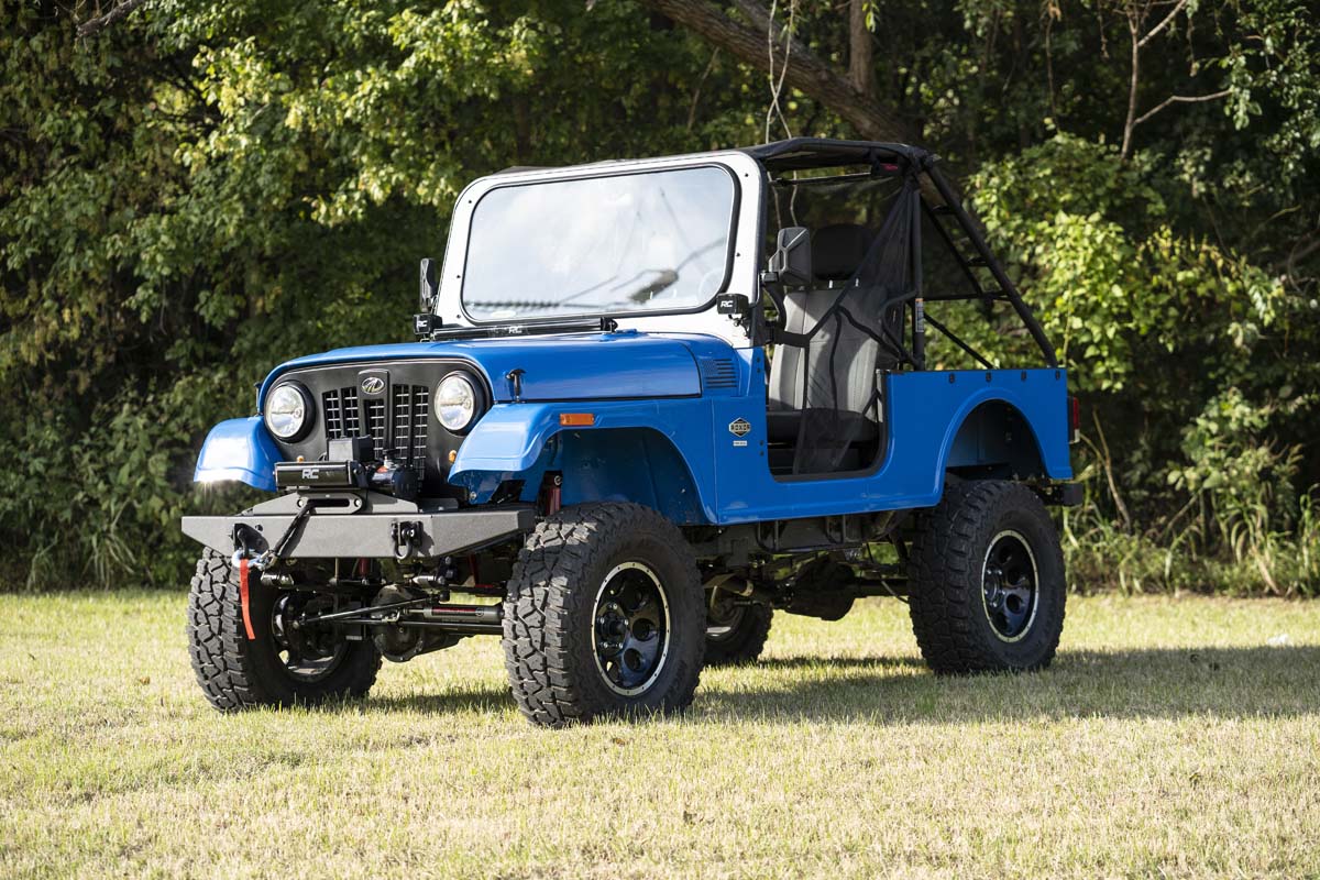 Rough Country 92074 Winch Plate | PRO12000 | Mahindra Roxor