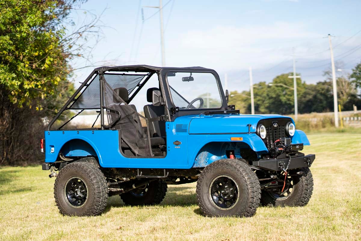 Rough Country 92073 Winch Plate | PRO9500S | Mahindra Roxor