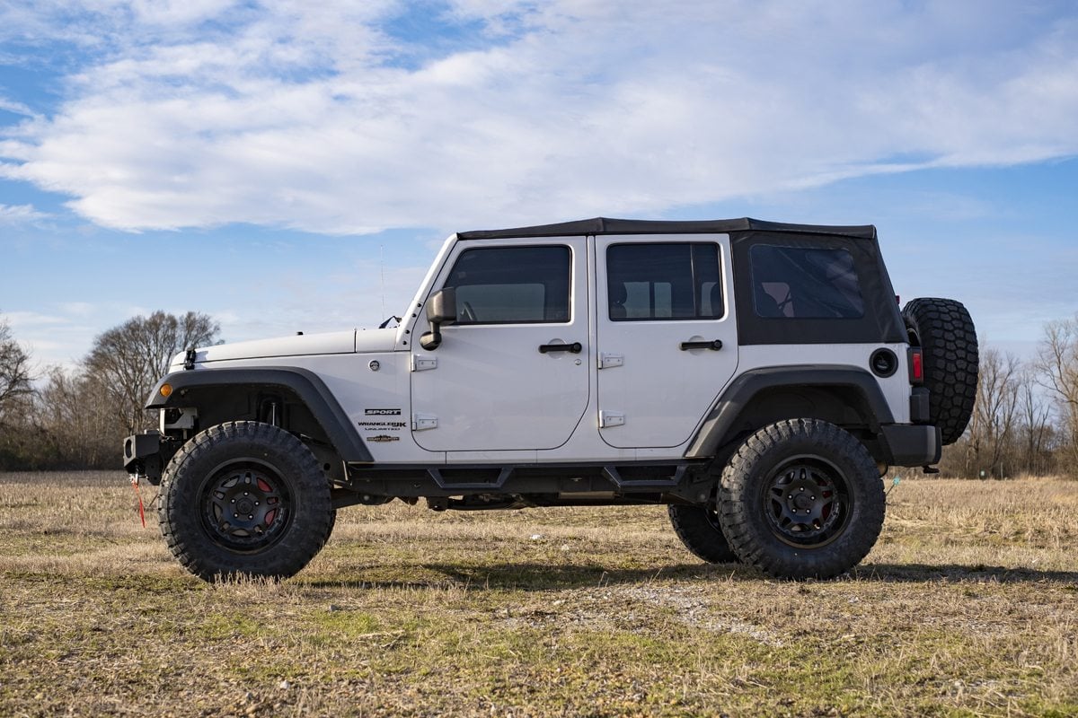 Rough Country PERF694 3.25 Inch Lift Kit | Jeep Wrangler Unlimited 2WD/4WD (2007-2018)