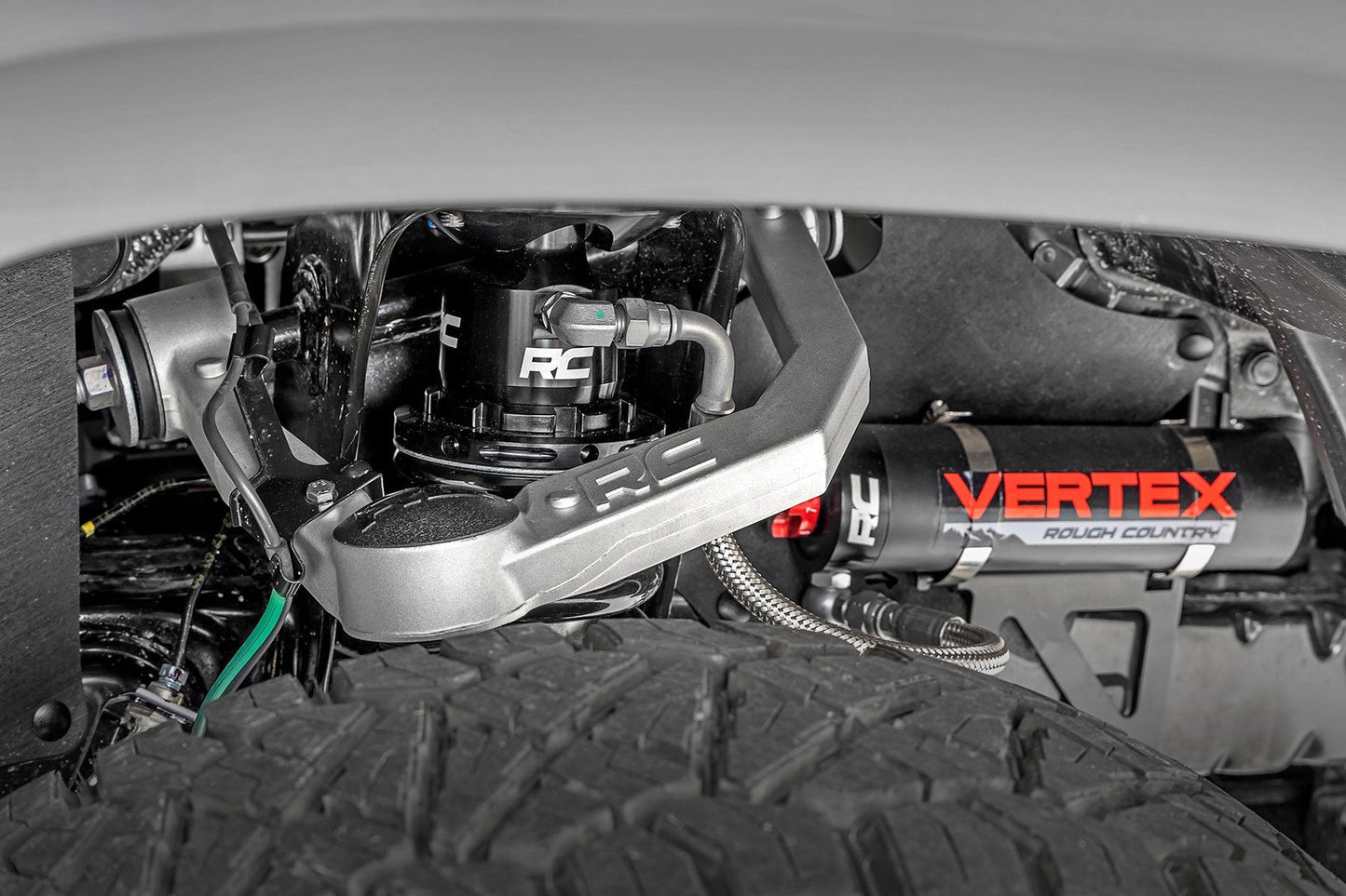 Rough Country 74257 3.5 Inch Lift Kit | UCA | Vertex/V2 | Toyota Tacoma 2WD/4WD (2005-2023)