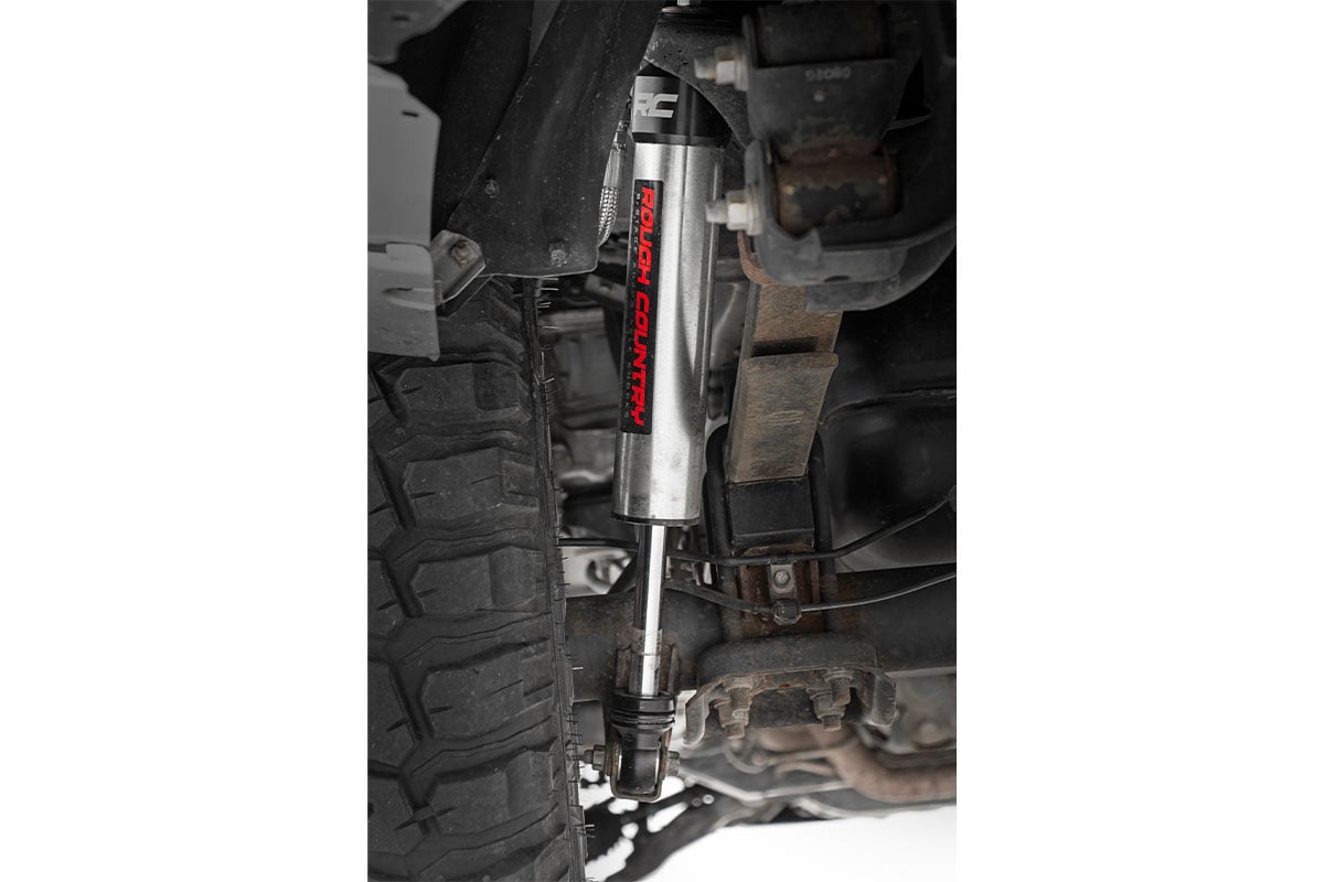 Rough Country 699014 Vertex 2.5 Adjustable Rear Shocks | 6-7" | Toyota Tacoma 2WD/4WD (2005-2023)