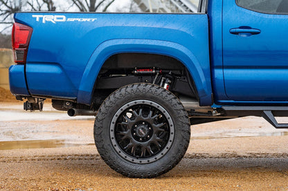 Rough Country 699014 Vertex 2.5 Adjustable Rear Shocks | 6-7" | Toyota Tacoma 2WD/4WD (2005-2023)