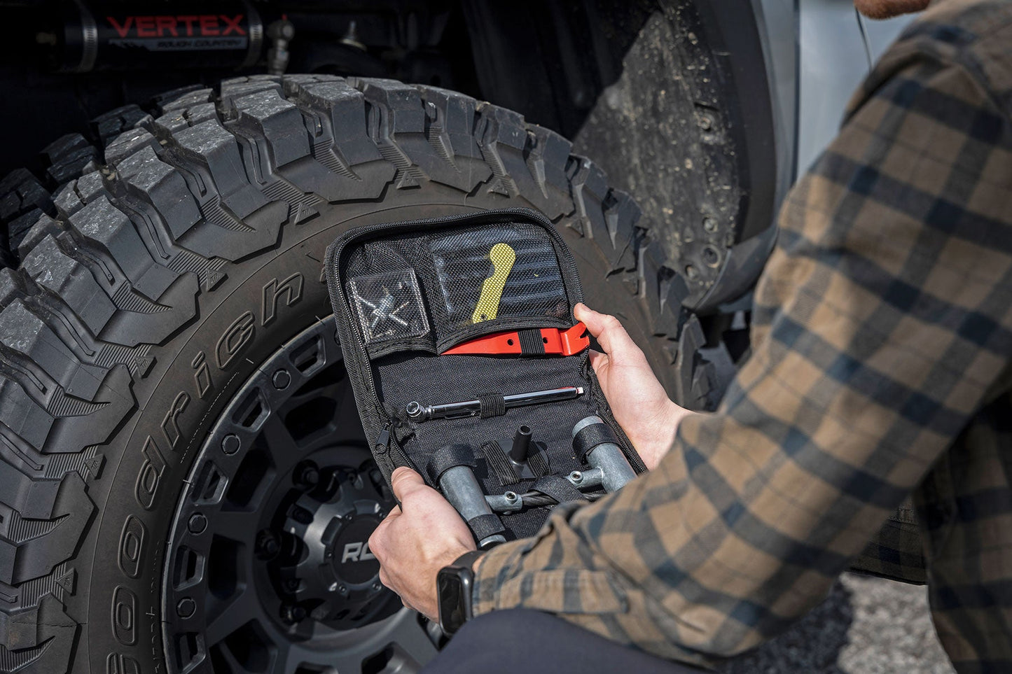 Rough Country 99060 Emergency Tire Repair Kit w/Carrying Case | 39pcs