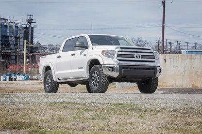 Rough Country 87000 2.5-3 Inch Leveling Kit | Toyota Tundra 4WD (2007-2021)