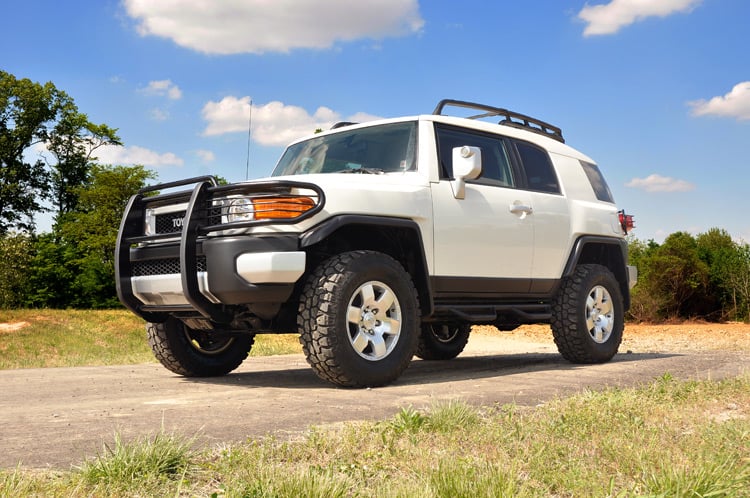Rough Country 76530 3 Inch Lift Kit | Toyota 4Runner (03-09)/FJ Cruiser (07-14) 2WD/4WD