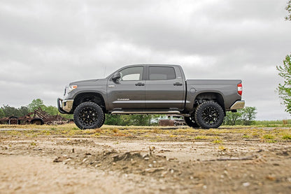 Rough Country 75457 6 Inch Lift Kit | Vetex/V2 | Toyota Tundra 4WD (2007-2015)