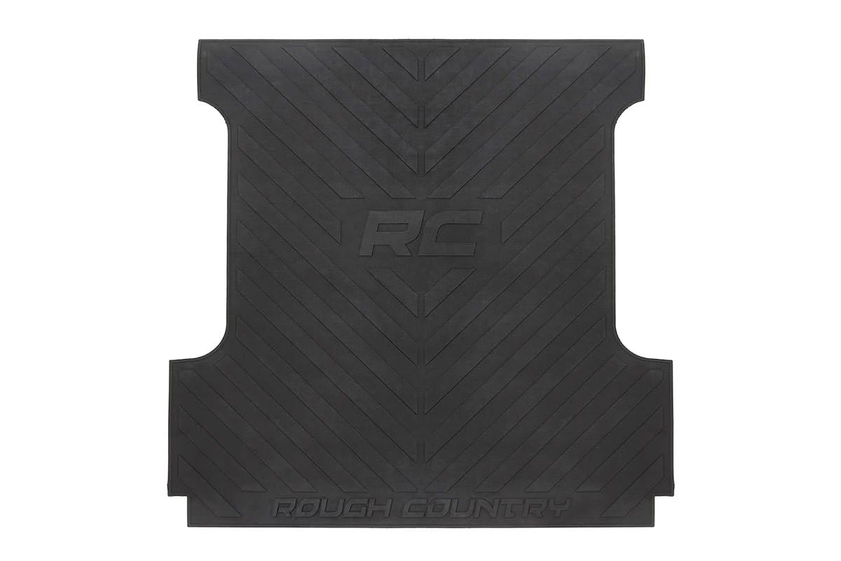 Rough Country RCM673 Bed Mat | 6'7" Bed | RC Logo | Chevy/GMC Sierra 1500 (19-26)/Silverado 1500 (19-26)