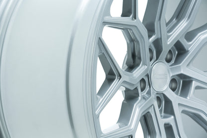 Vossen HF2 Silver Polished Wheel (24X10 5X120 ET +32 DEEP)